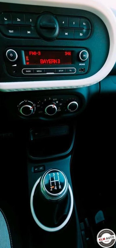 Renault Twingo SCe 65 CV Signature (6)