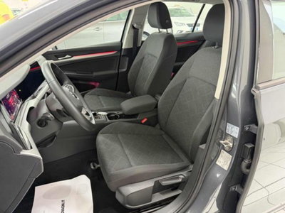 Volkswagen Golf 2.0 TDI 150 CV DSG SCR Life (5)