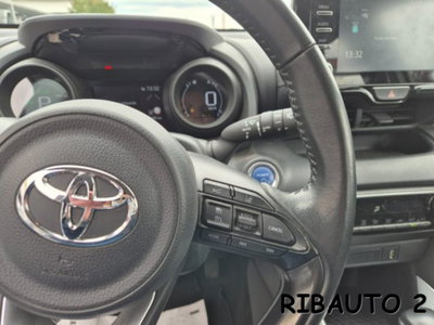 Toyota Yaris 1.5 Hybrid 5 porte Trend (14)