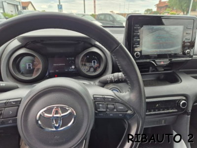 Toyota Yaris 1.5 Hybrid 5 porte Trend (18)