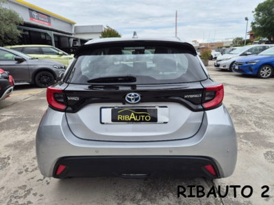 Toyota Yaris 1.5 Hybrid 5 porte Trend (8)