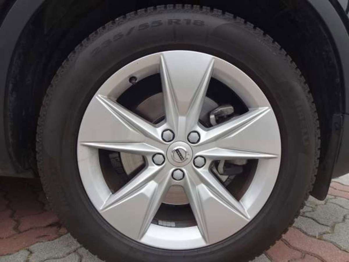 Volvo XC40 B3 automatico Ultimate Bright (15)