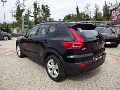 Volvo XC40 B3 automatico Ultimate Bright (6)