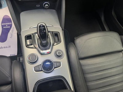 Alfa Romeo Stelvio Stelvio 2.2 Turbodiesel 210 CV AT8 Q4 Veloce (14)