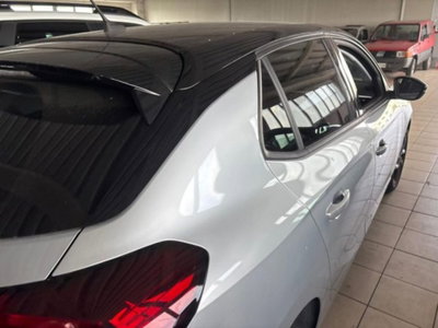 Opel Corsa 1.2 usata