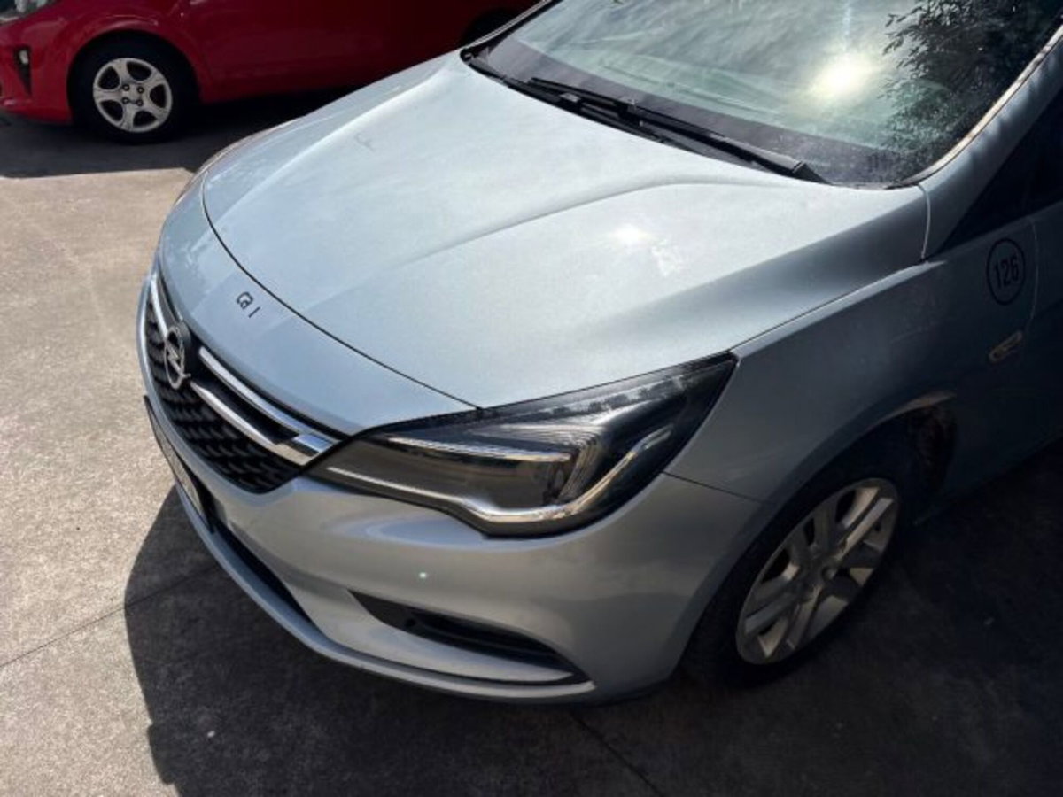 Opel Astra Station Wagon 1.6 BiTurbo CDTi Start&Stop Sports Innovation (4)