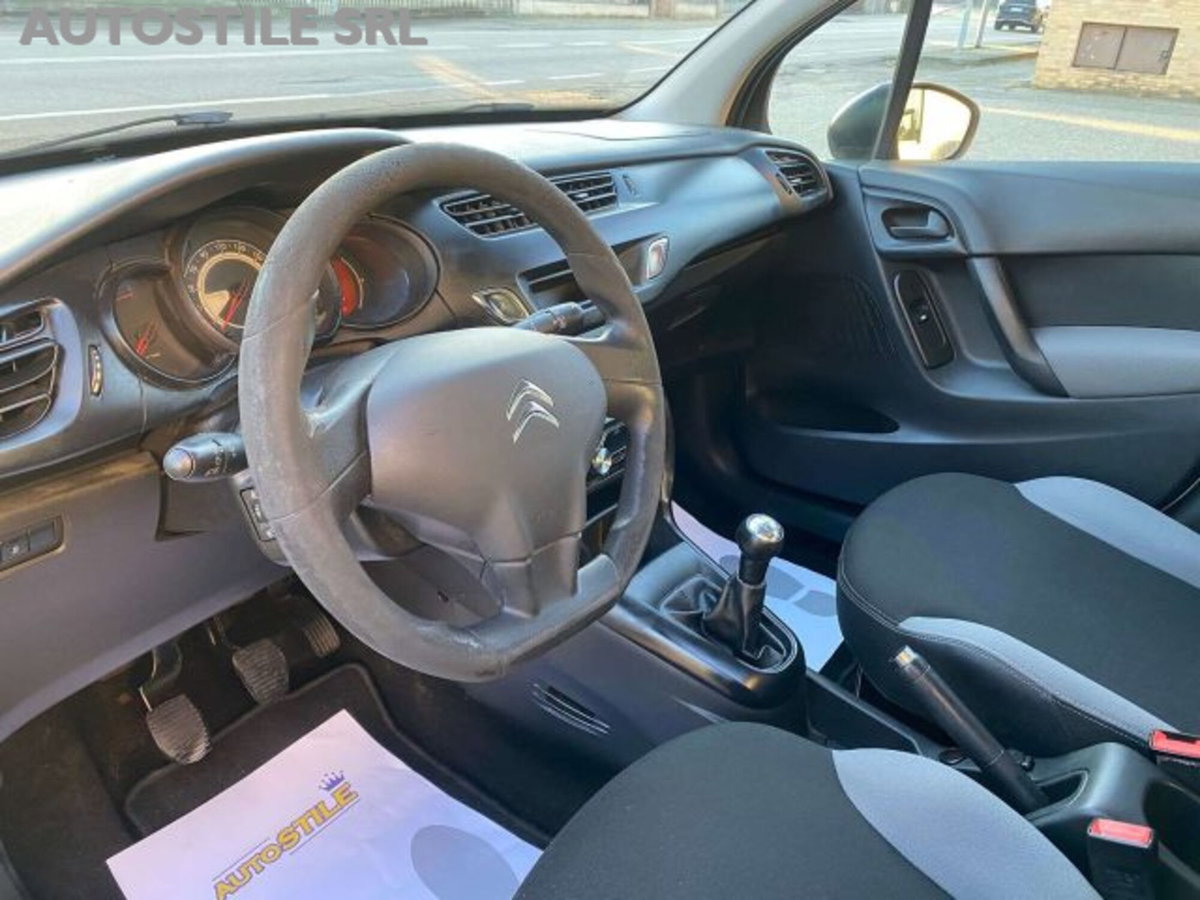 Citroen C3 BlueHDi 75 Van Attraction (15)