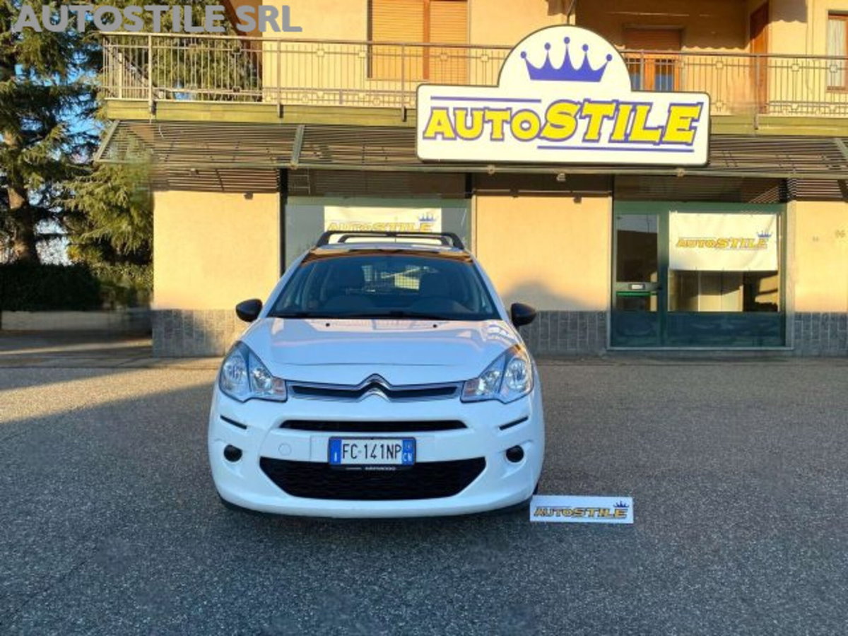 Citroen C3 BlueHDi 75 Van Attraction (7)