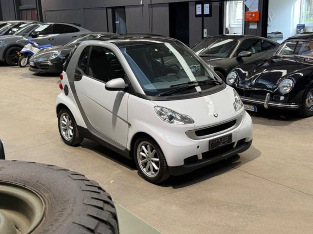 smart Fortwo 1000 52 kW MHD coupé 