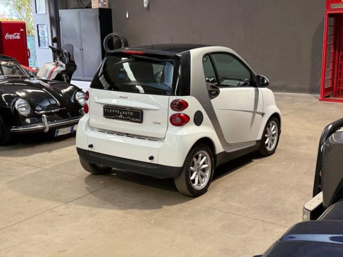 smart Fortwo 1000 52 kW MHD coupé 
