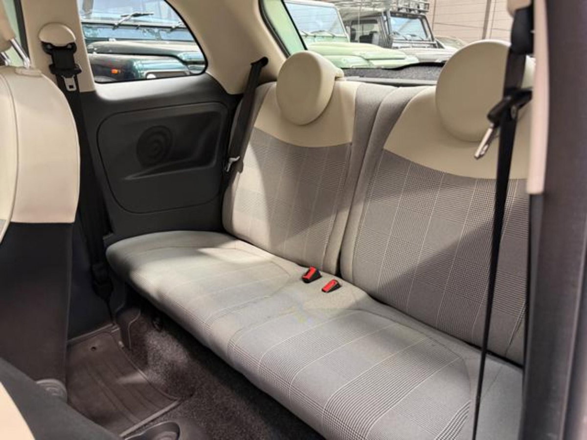 Fiat 500 1.3 Multijet 16V 95 CV Lounge (16)