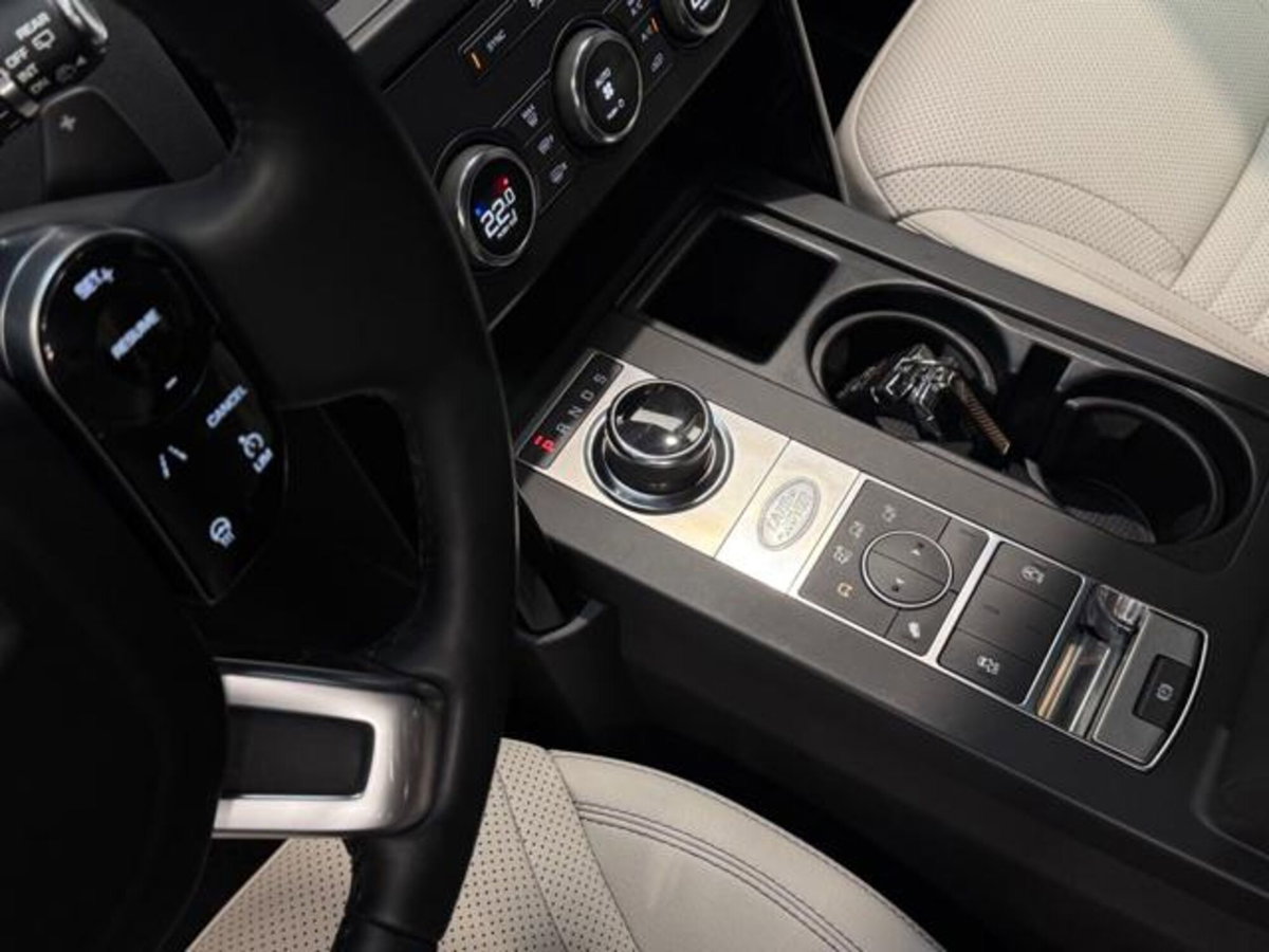 Land Rover Discovery 2.0 SD4 240 CV SE (10)