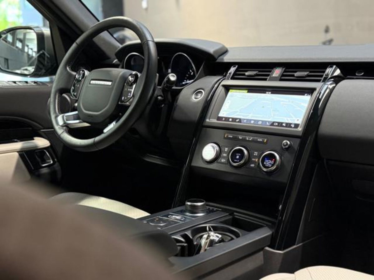 Land Rover Discovery 2.0 SD4 240 CV SE (15)