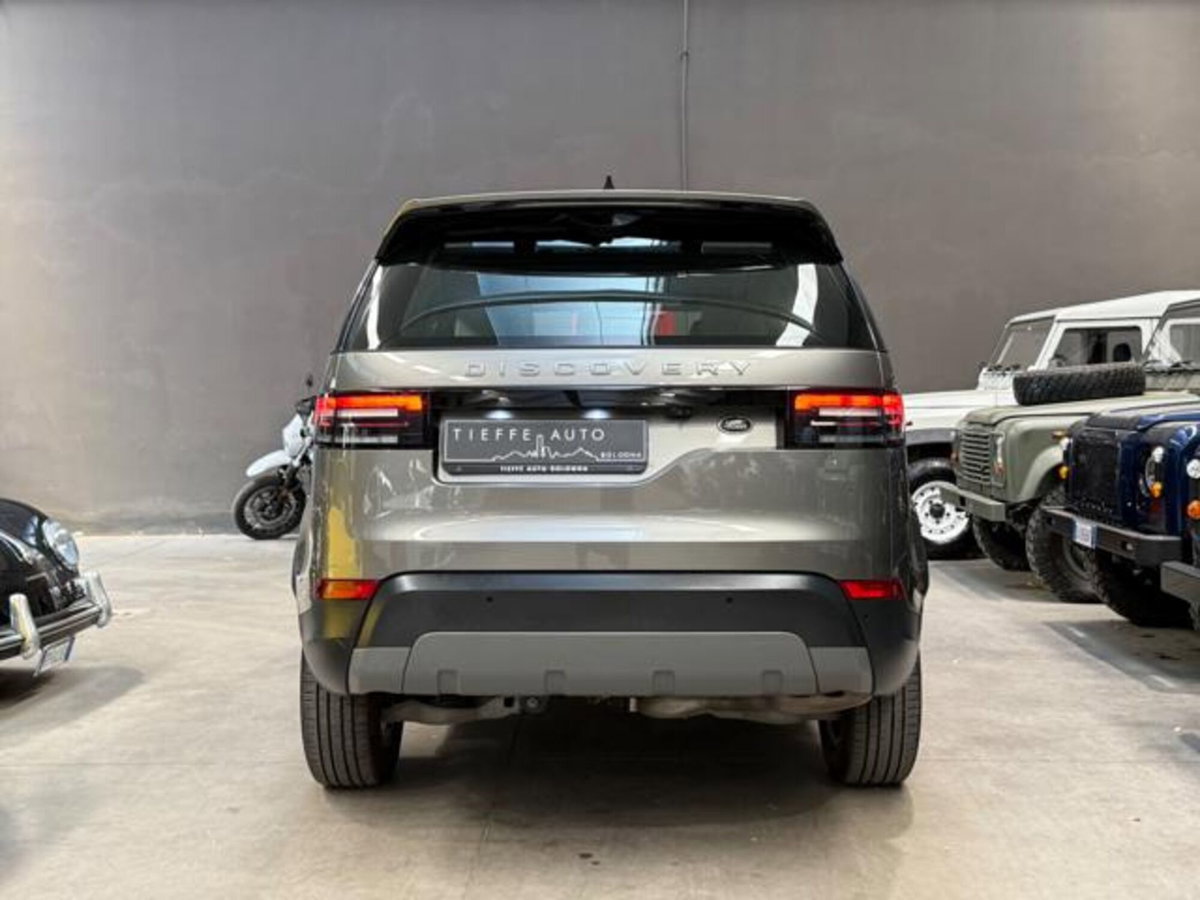 Land Rover Discovery 2.0 SD4 240 CV SE (5)