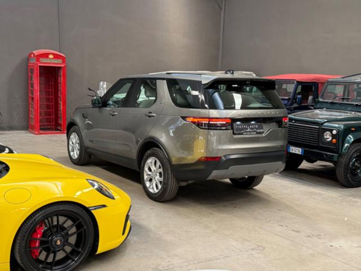 Land Rover Discovery 2.0 SD4 240 CV SE (6)