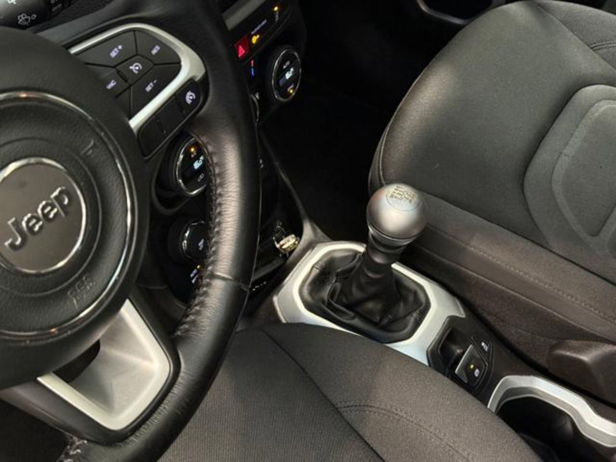 Jeep Renegade 2.0 Mjt 140CV 4WD Active Drive Limited (10)
