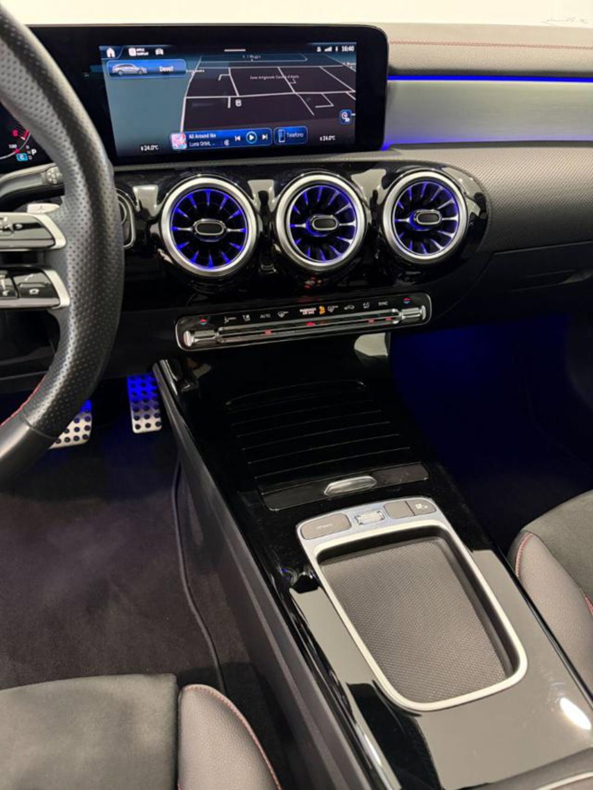 Mercedes-Benz CLA Shooting Brake 200 d AMG Line Premium Plus auto (12)