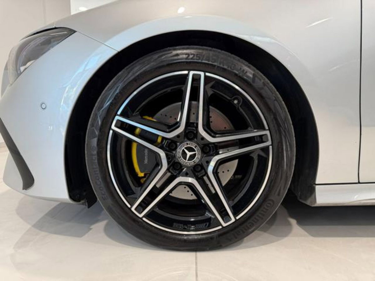 Mercedes-Benz CLA Shooting Brake 200 d AMG Line Premium Plus auto (20)