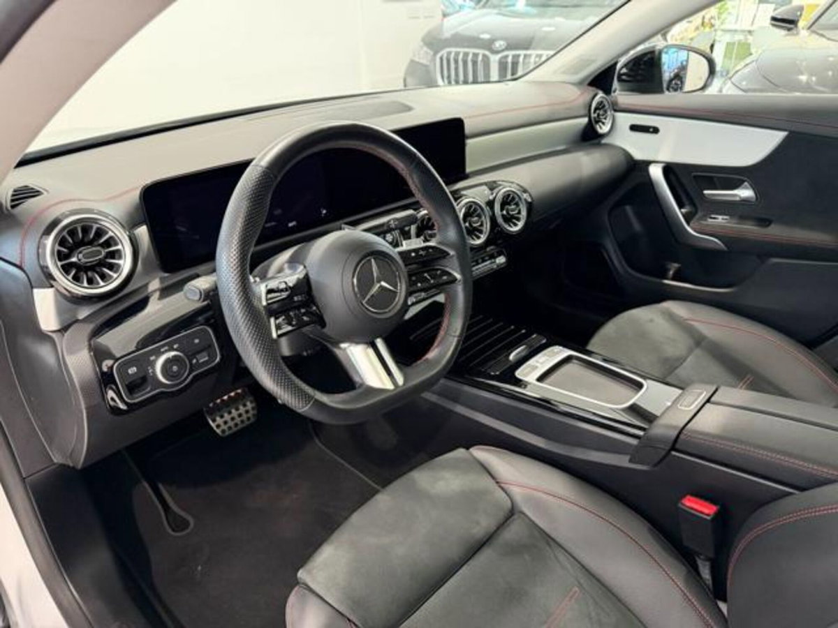 Mercedes-Benz CLA Shooting Brake 200 d AMG Line Premium Plus auto (7)