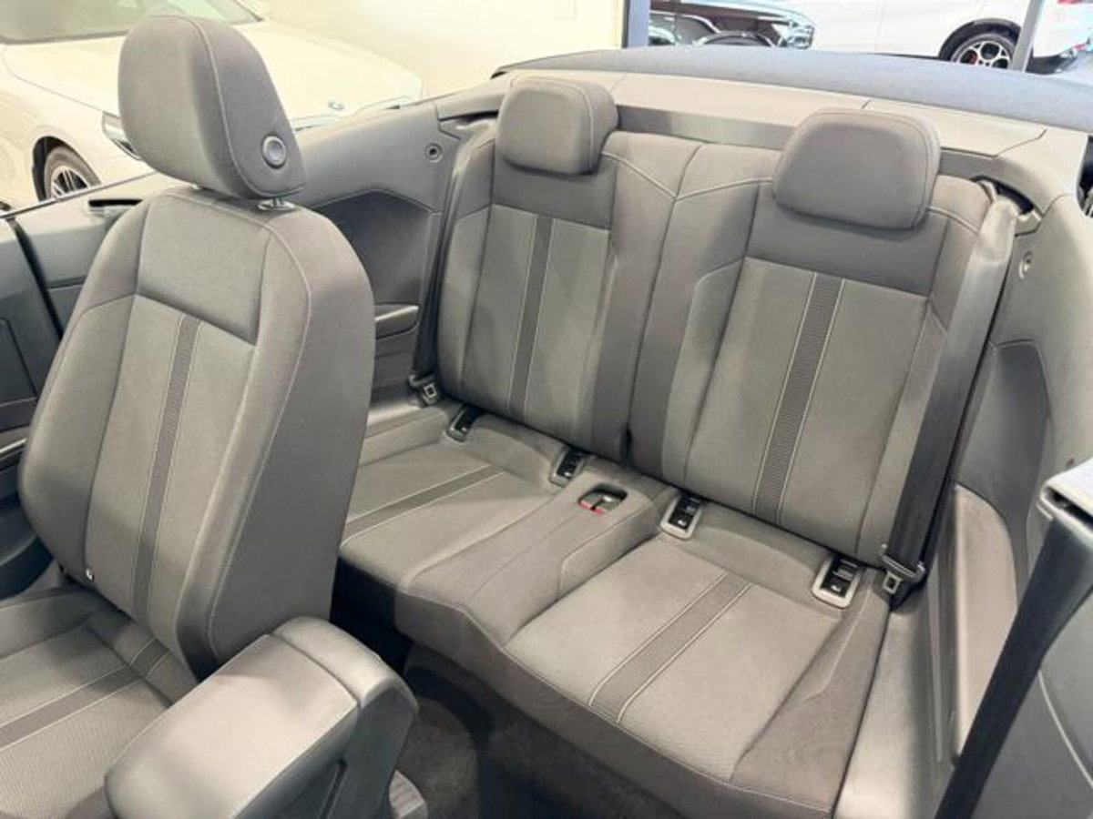 Volkswagen T-Roc Cabrio 1.5 TSI ACT DSG Style (15)