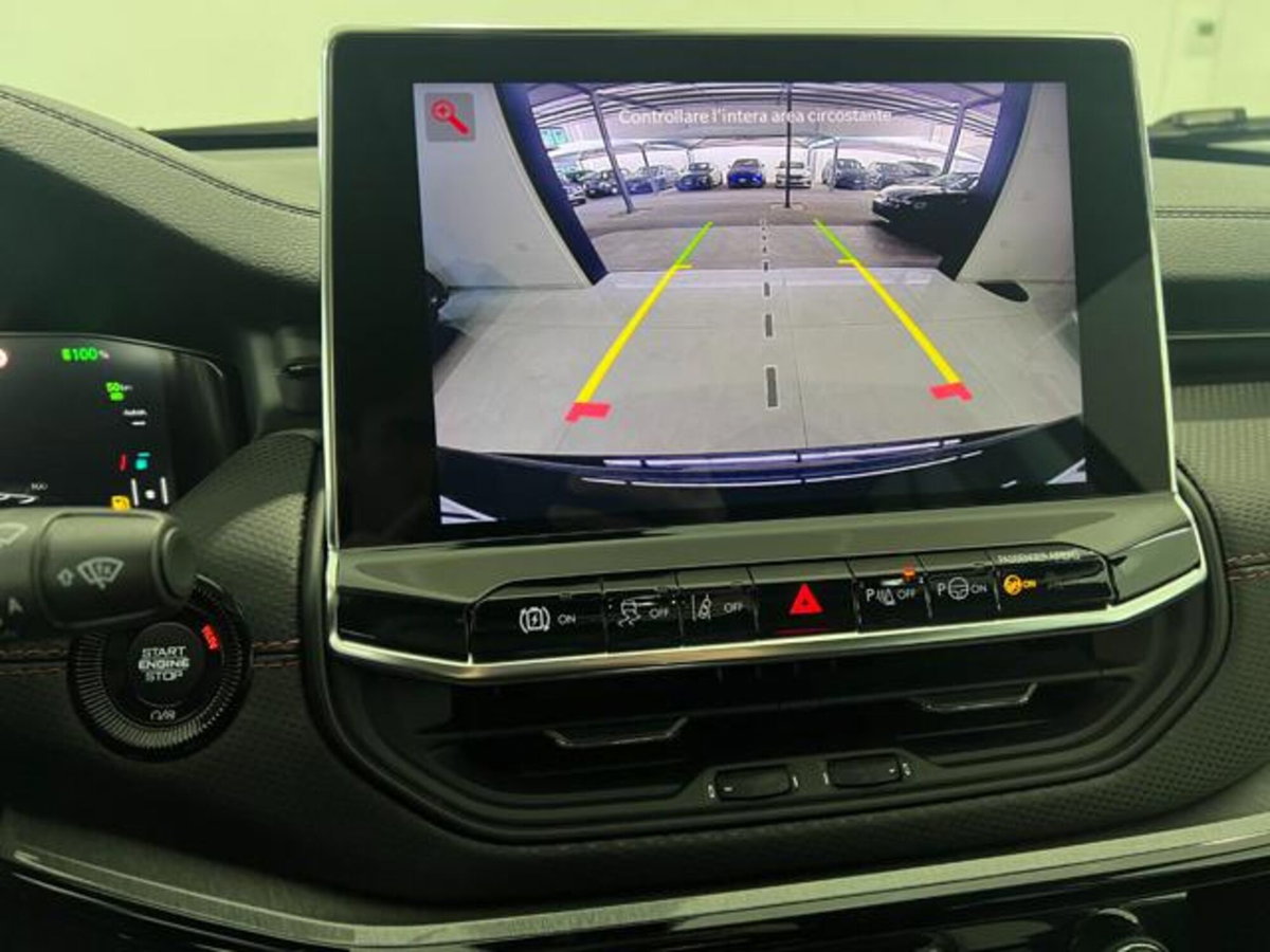 Jeep Compass 1.3 T4 240CV PHEV AT6 4xe Trailhawk (11)