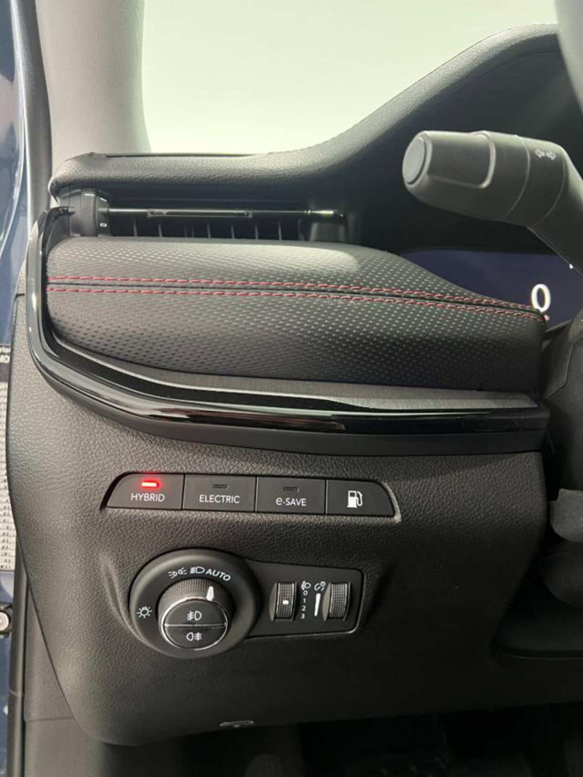 Jeep Compass 1.3 T4 240CV PHEV AT6 4xe Trailhawk (20)
