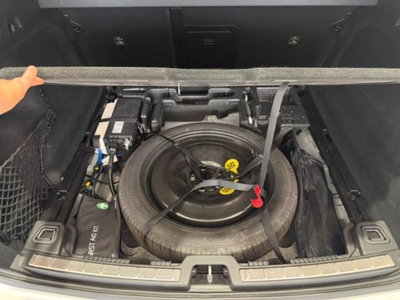 Volvo XC60 B4 (d) AWD Geartronic Business Plus (6)