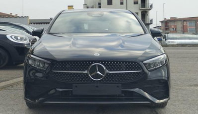 Mercedes-Benz Classe A Sedan 180 Automatic 4p. Premium (2)