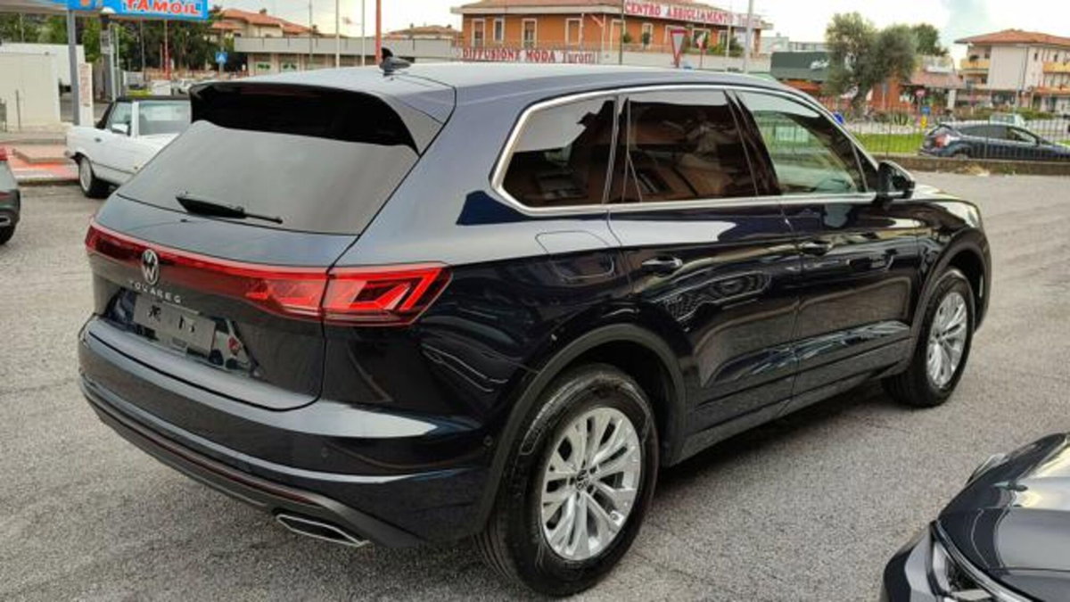 Volkswagen Touareg 3.0 V6 TDI SCR Elegance (16)