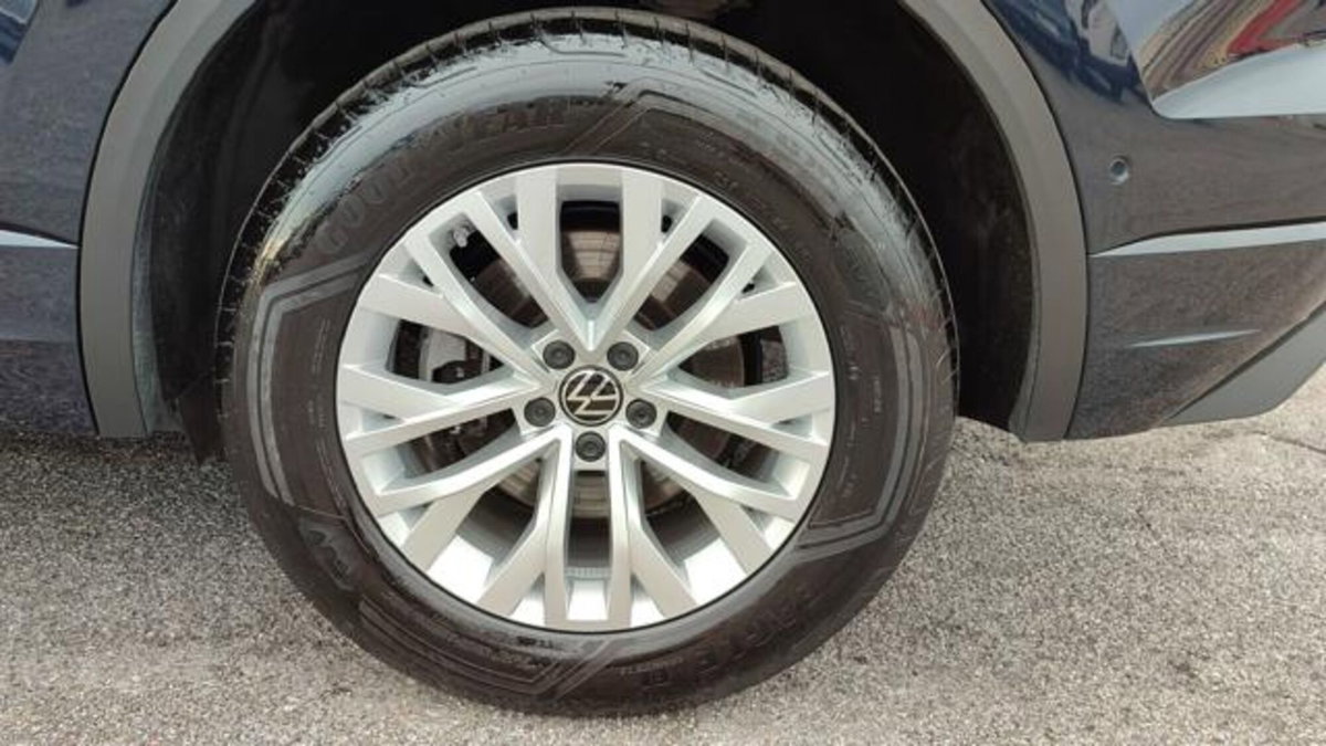 Volkswagen Touareg 3.0 V6 TDI SCR Elegance (5)