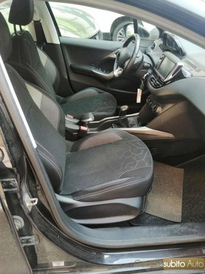 Peugeot 2008 Turbo 110 S&S Allure (12)