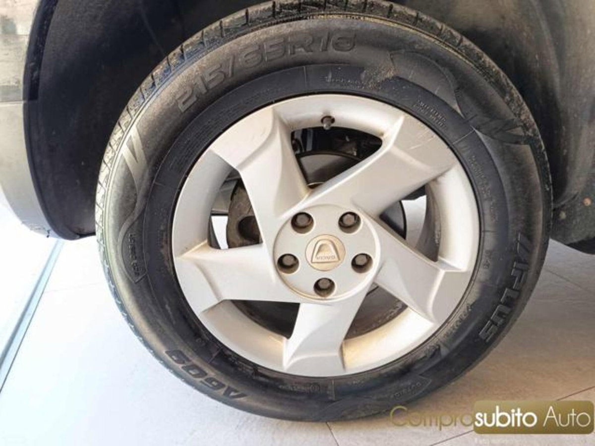 Dacia Duster 1.6 110CV 4x2 Lauréate (16)
