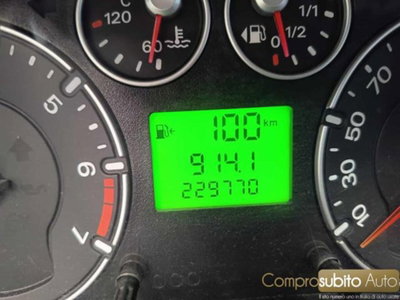 Ford Fiesta 1.2 16V 3p. Titanium (18)