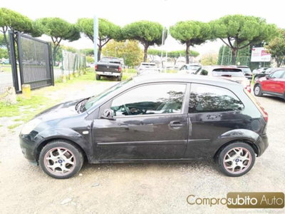 Ford Fiesta 1.2 16V 3p. Titanium (4)