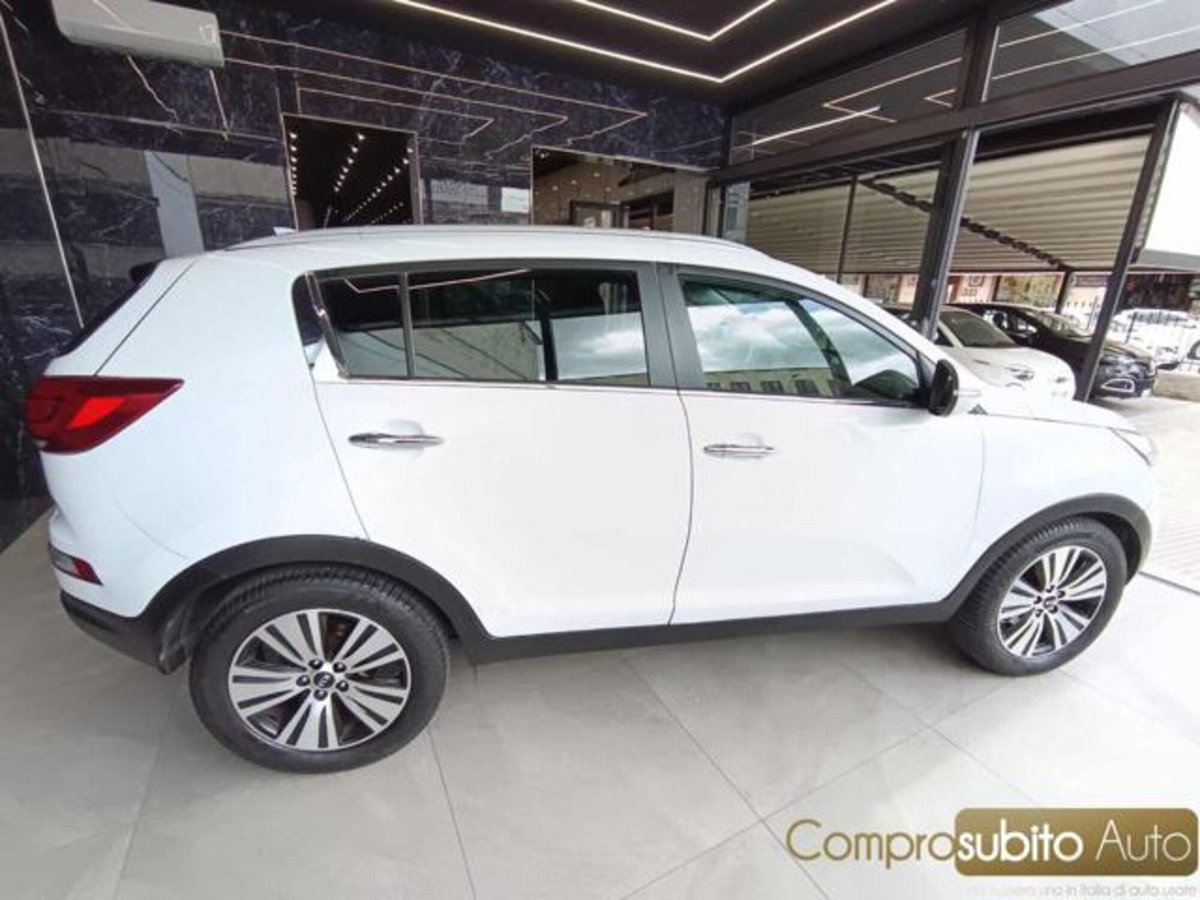 Kia Sportage 1.7 CRDI VGT 2WD high tech (5)