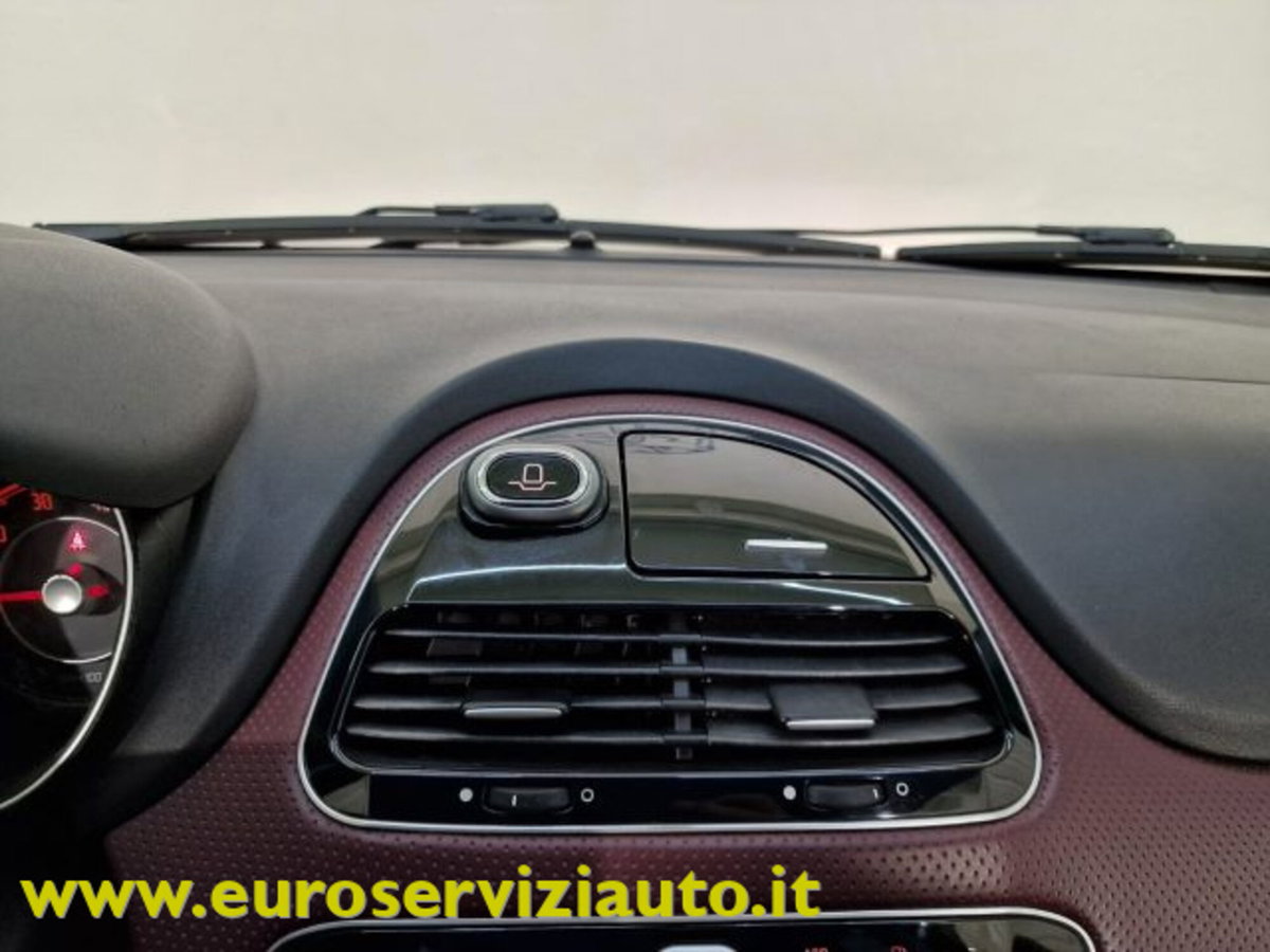 Fiat Punto Evo 1.4 5 porte Active Natural Power (17)
