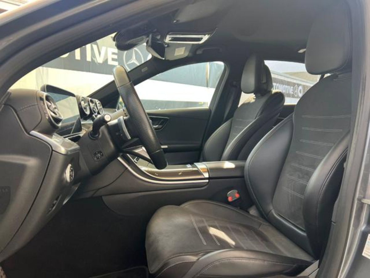 Mercedes-Benz Classe C 300 e Plug-in hybrid Premium (9)
