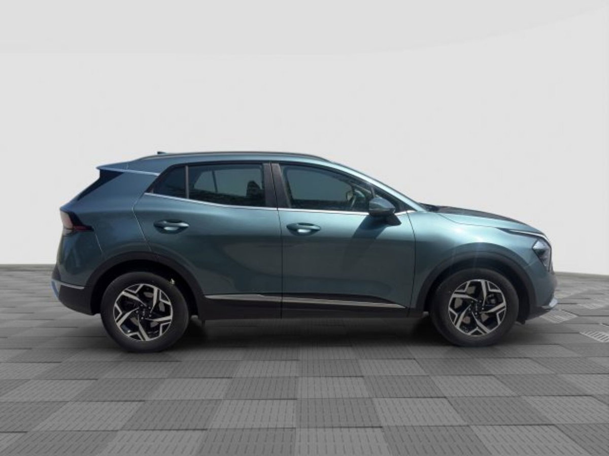 Kia Sportage 1.6 crdi mhev Business dct (6)