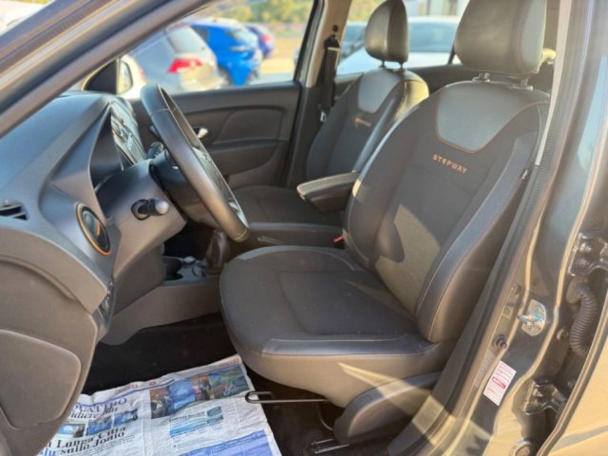Dacia Sandero 1.5 dCi 8V 90CV S&S Serie Speciale Brave (17)