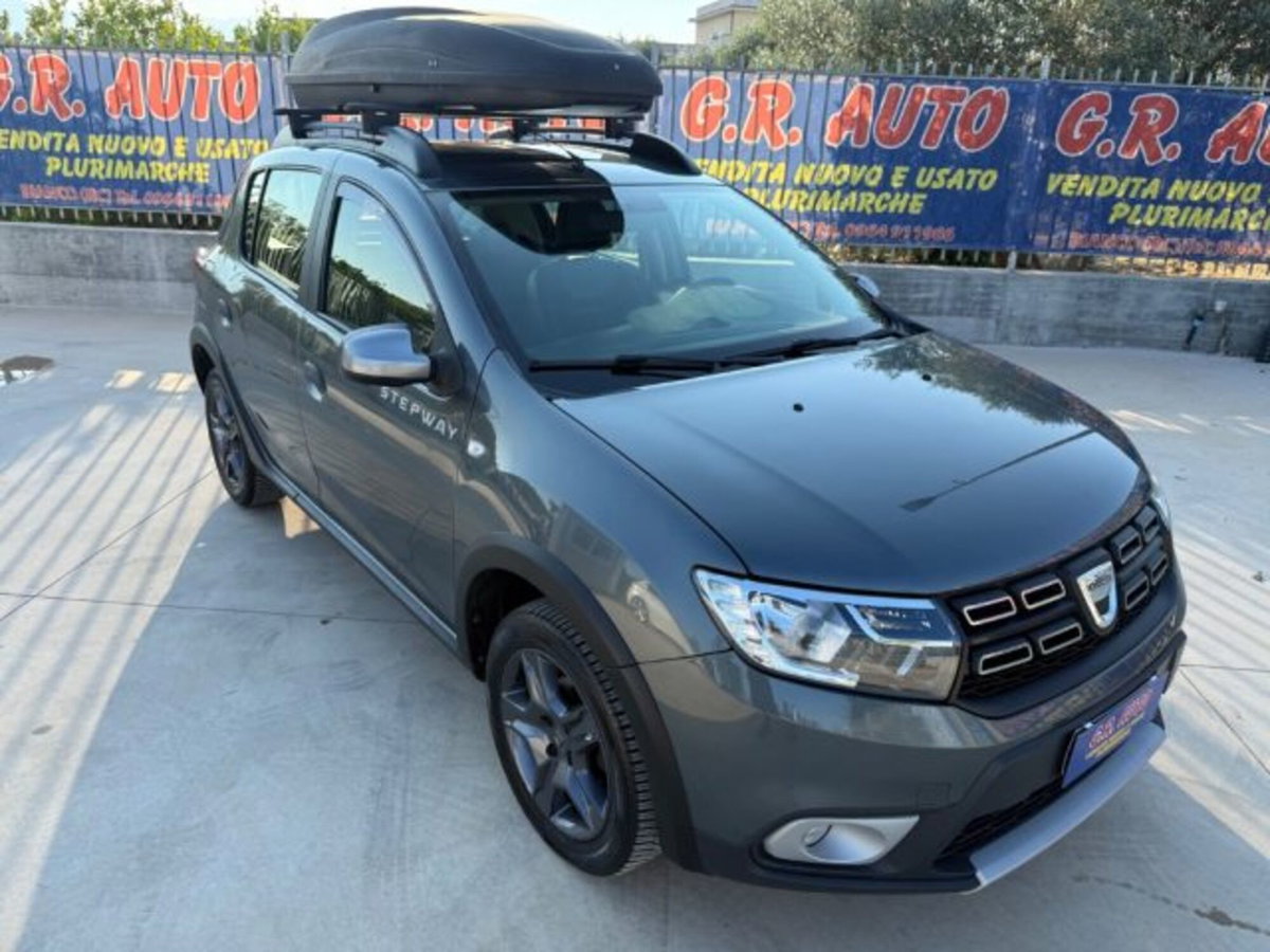 Dacia Sandero 1.5 dCi 8V 90CV S&S Serie Speciale Brave (4)