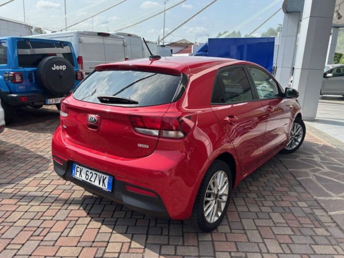 Kia Rio 1.4 CRDi 90CV 5 porte Cool (5)