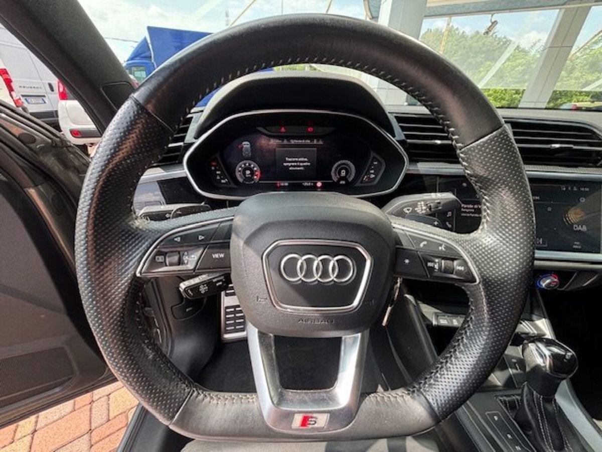 Audi Q3 35 TFSI S tronic S line edition (14)