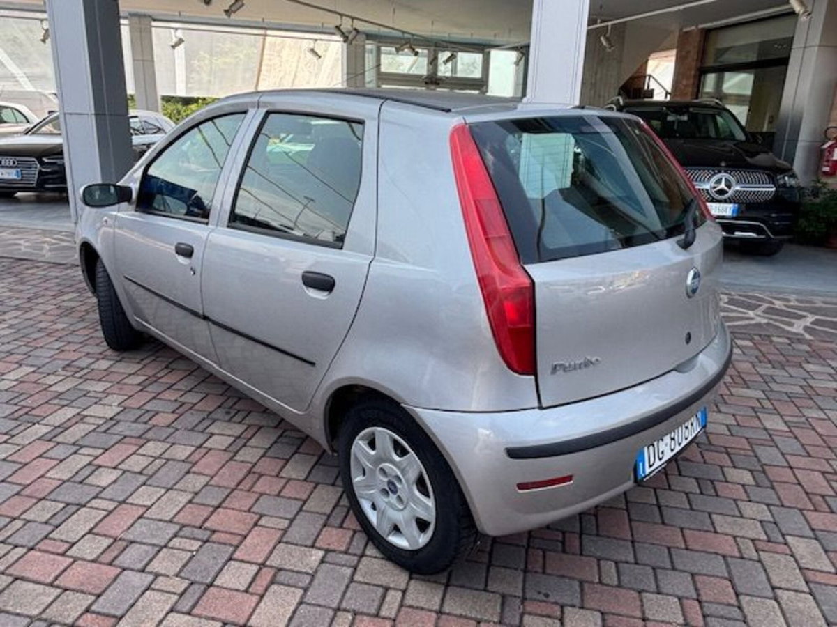 Fiat Punto 1.2 5 porte Dynamic (6)