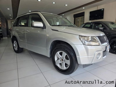 Suzuki Grand Vitara 1.9 DDiS 5 porte Crossover (3)