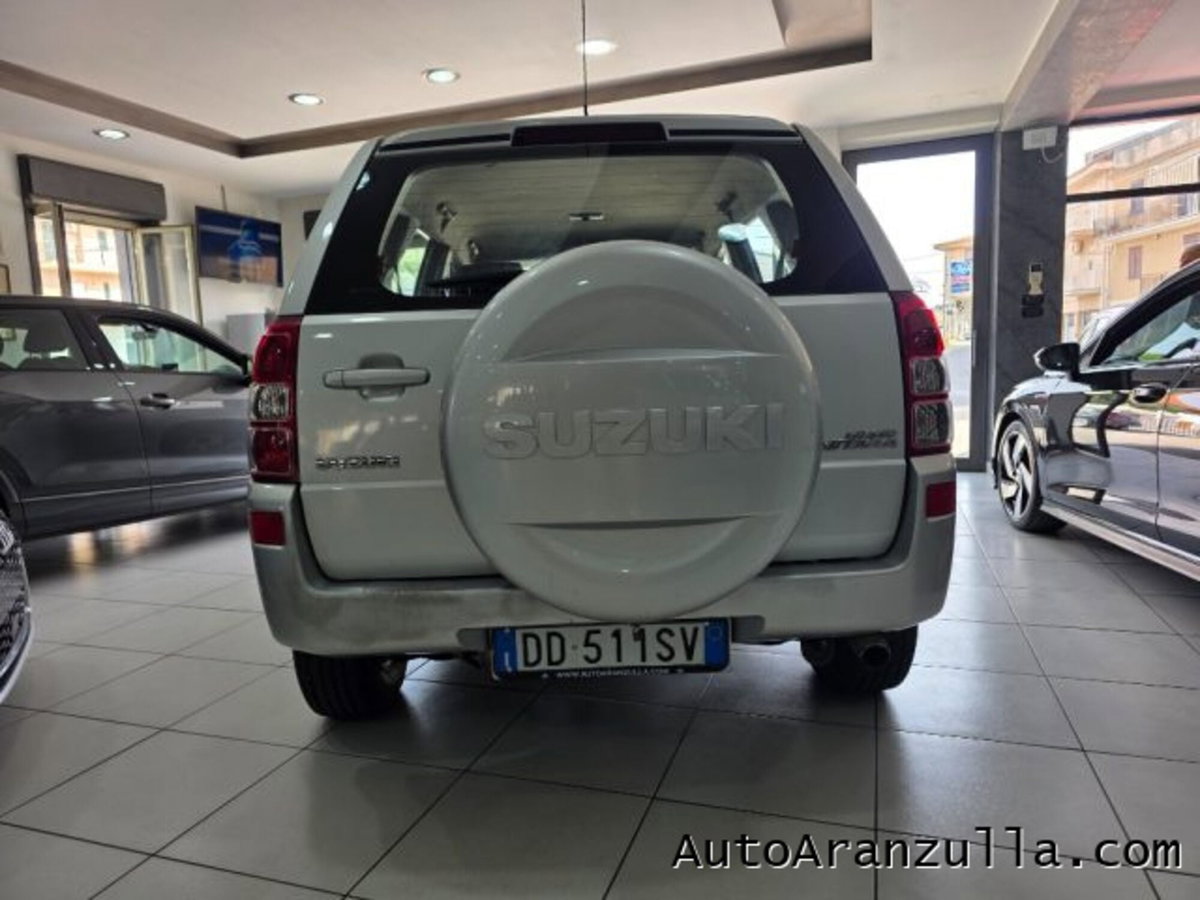 Suzuki Grand Vitara 1.9 DDiS 5 porte Crossover (5)