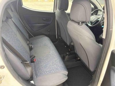 Lancia Ypsilon 1.0 FireFly 5 porte S&S Hybrid Gold Plus (14)