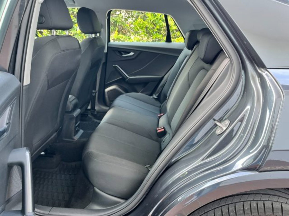Audi Q2 Q2 35 TDI quattro S tronic Admired Advanced (9)