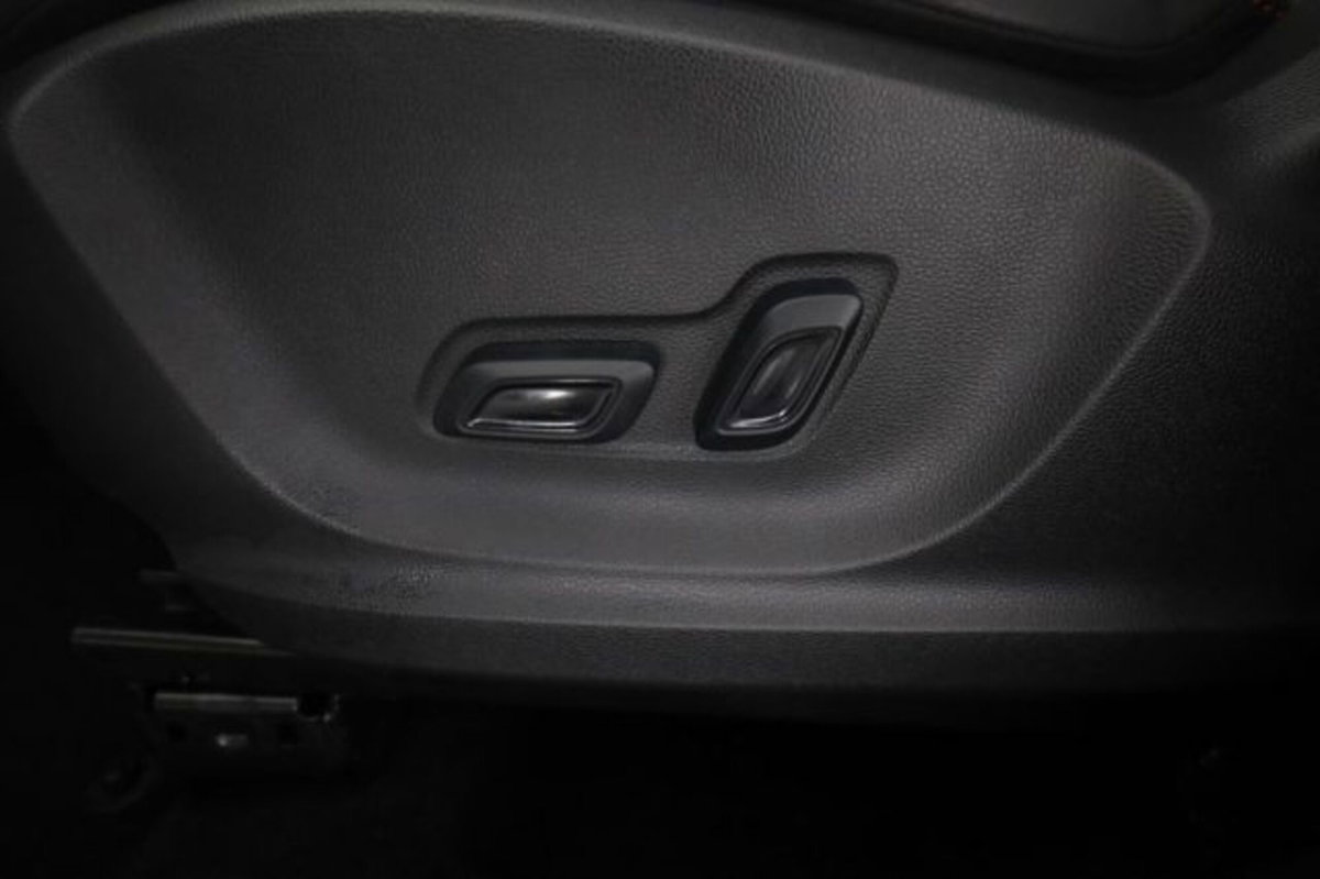 Mg ZS ZS 1.5 Luxury (13)