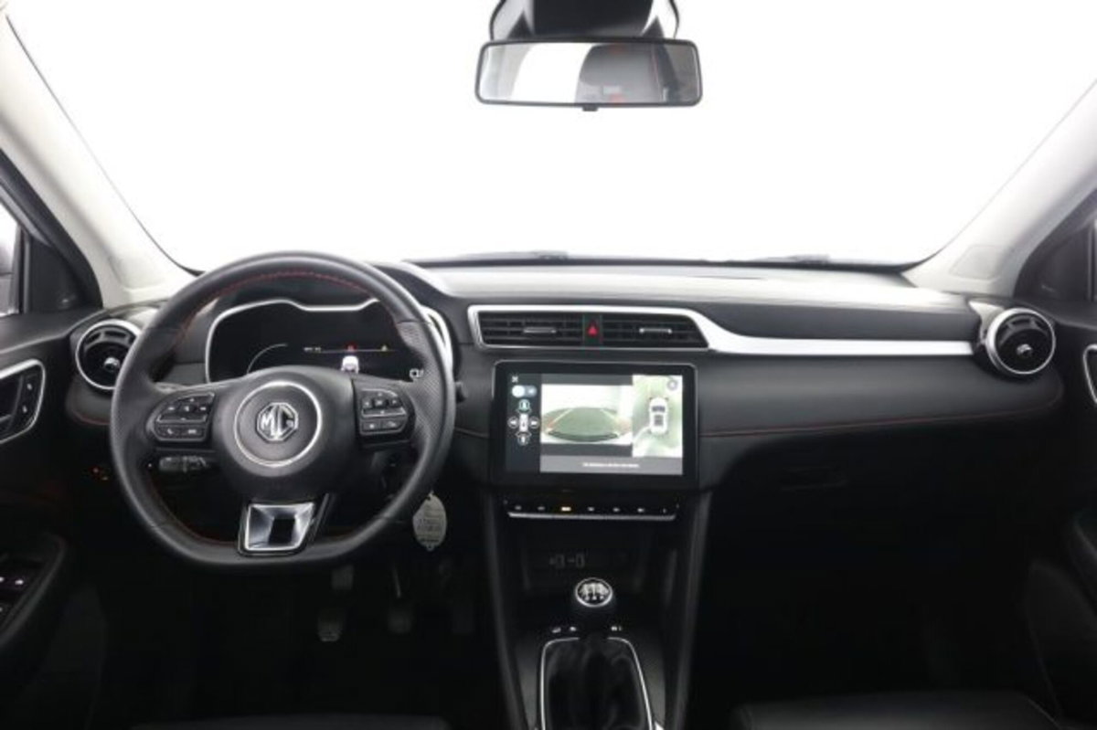 Mg ZS ZS 1.5 Luxury (4)