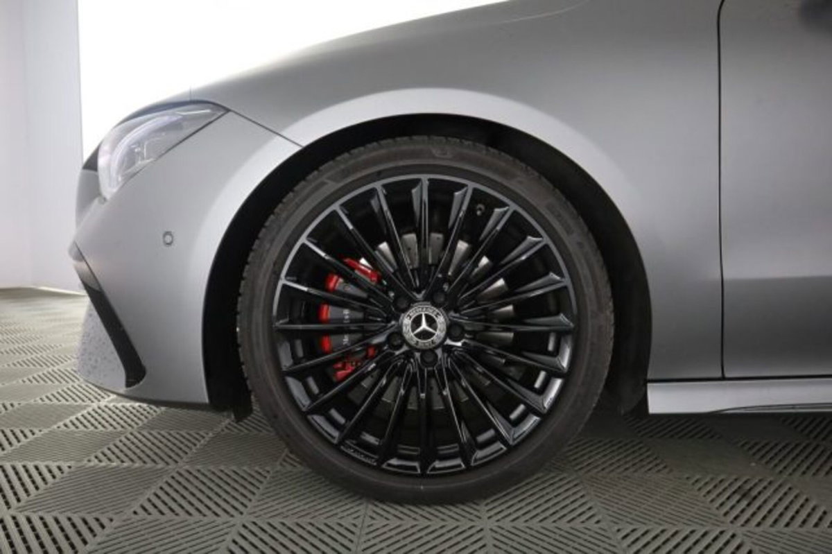 Mercedes-Benz CLA Shooting Brake 200 d AMG Line Premium Plus auto (8)